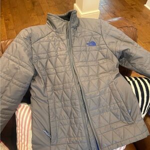 The North Face Women's Light Gray Puffer Jacket